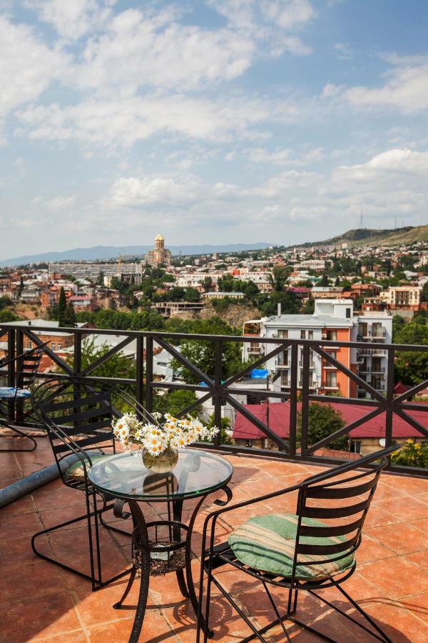 Caravan Villa Tbilisi Esterno foto